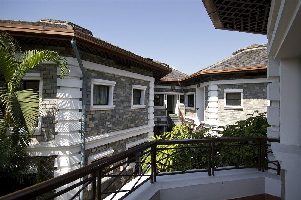Hotel Trek-O-Tel Pokhara Exterior foto
